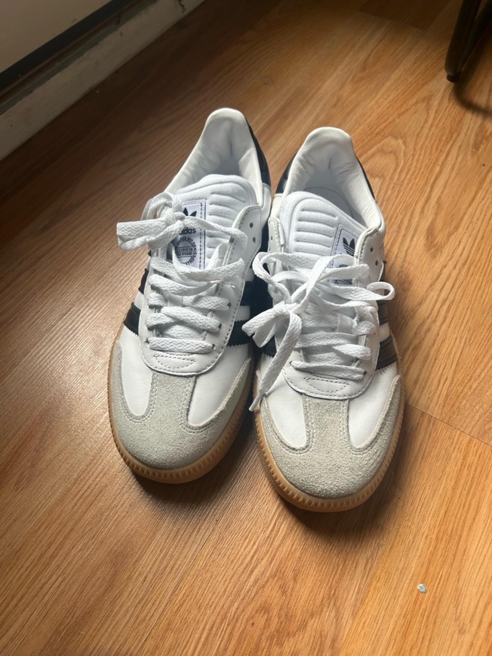 adidas White, Black & Gray Retro Trainer with Gum Sole